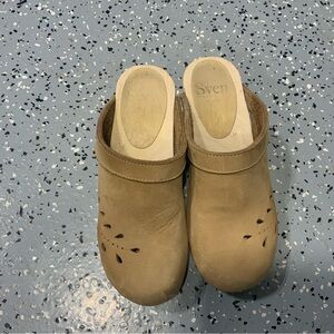 Sven clogs size 37